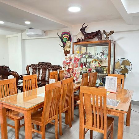 Thien Tai Hotel Хошимин Екстериор снимка