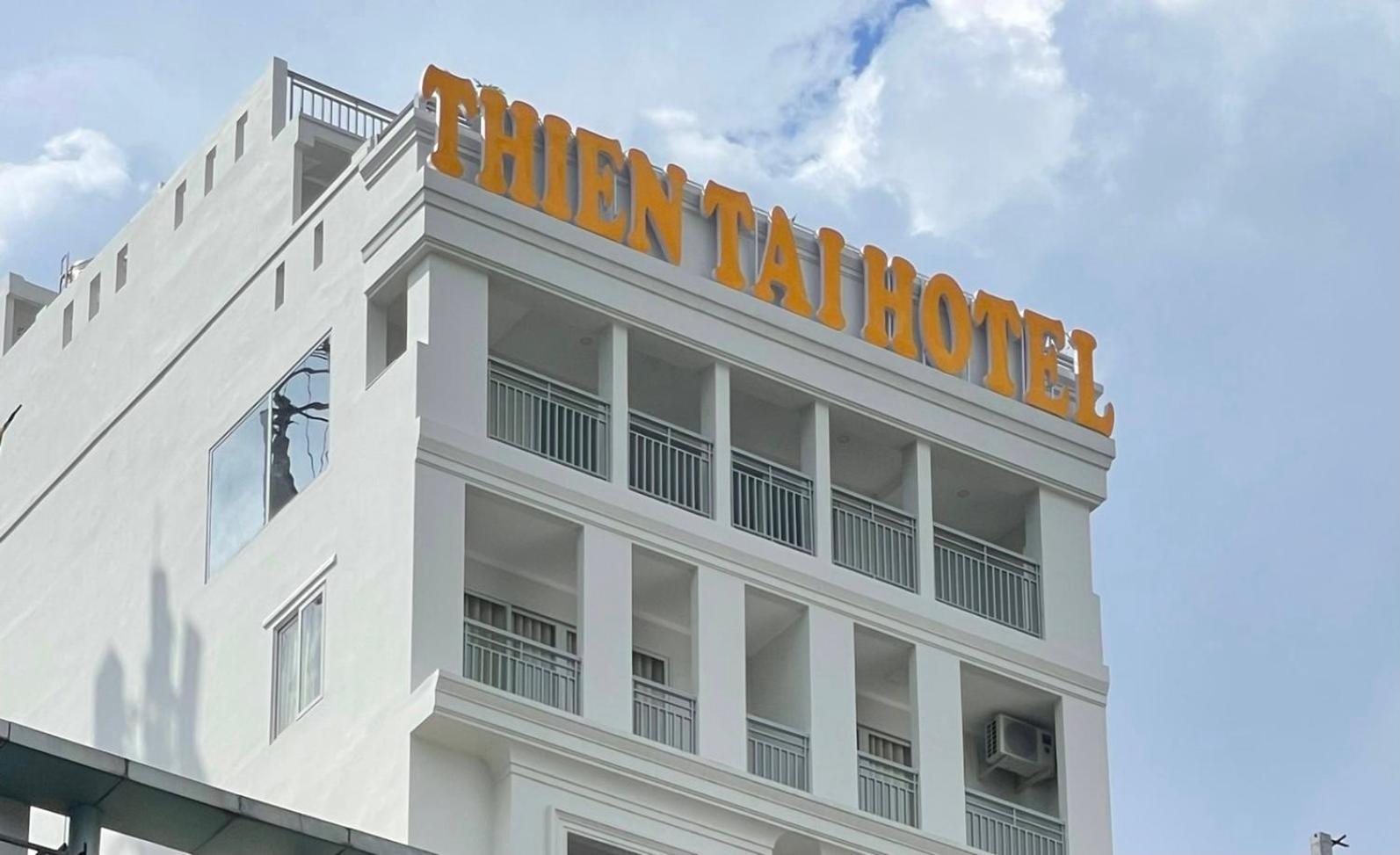Thien Tai Hotel Хошимин Екстериор снимка