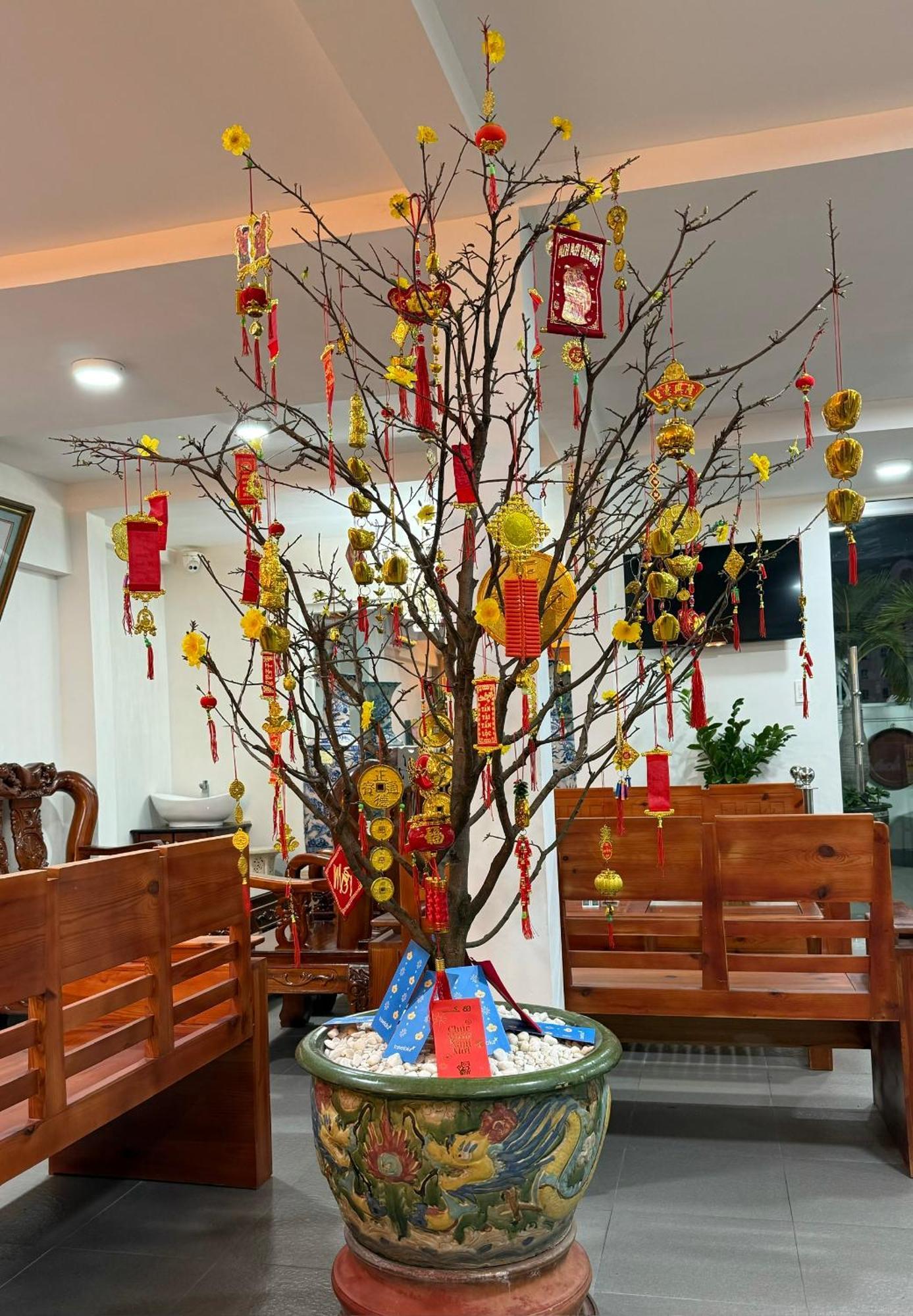 Thien Tai Hotel Хошимин Екстериор снимка